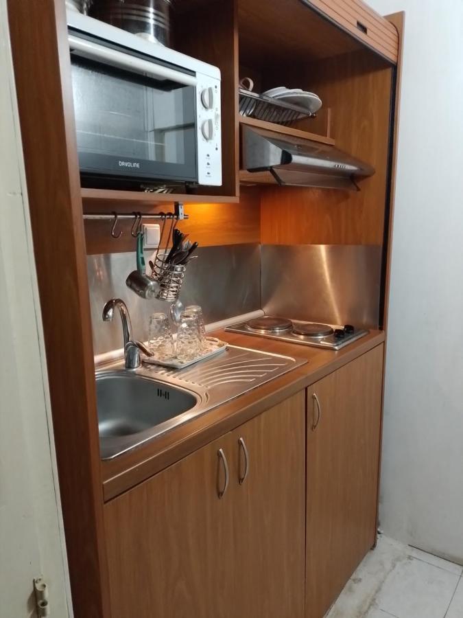 Miranta Hotel - Apartments & Studios Aegina エクステリア 写真