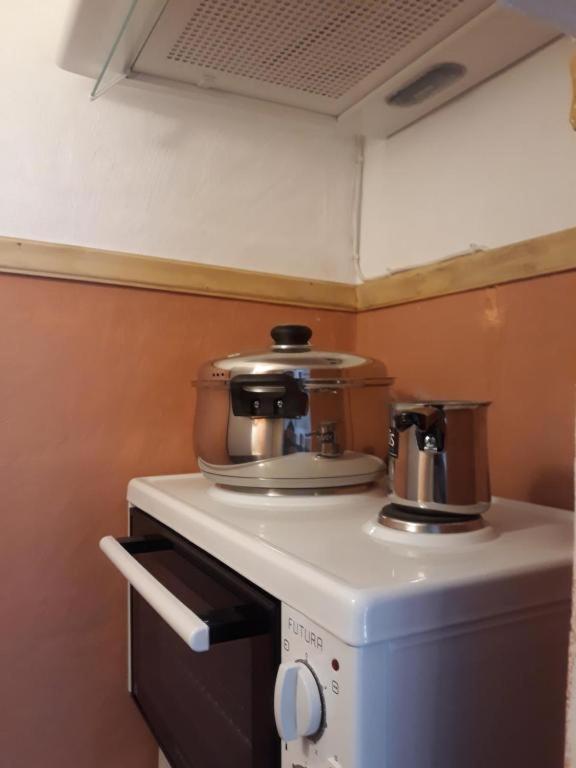 Miranta Hotel - Apartments & Studios Aegina エクステリア 写真