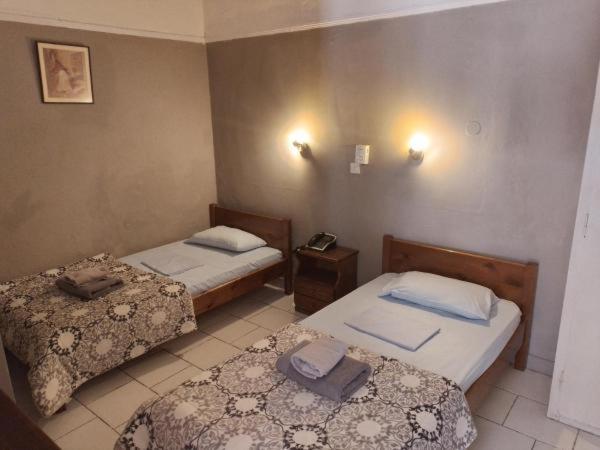 Miranta Hotel - Apartments & Studios Aegina エクステリア 写真