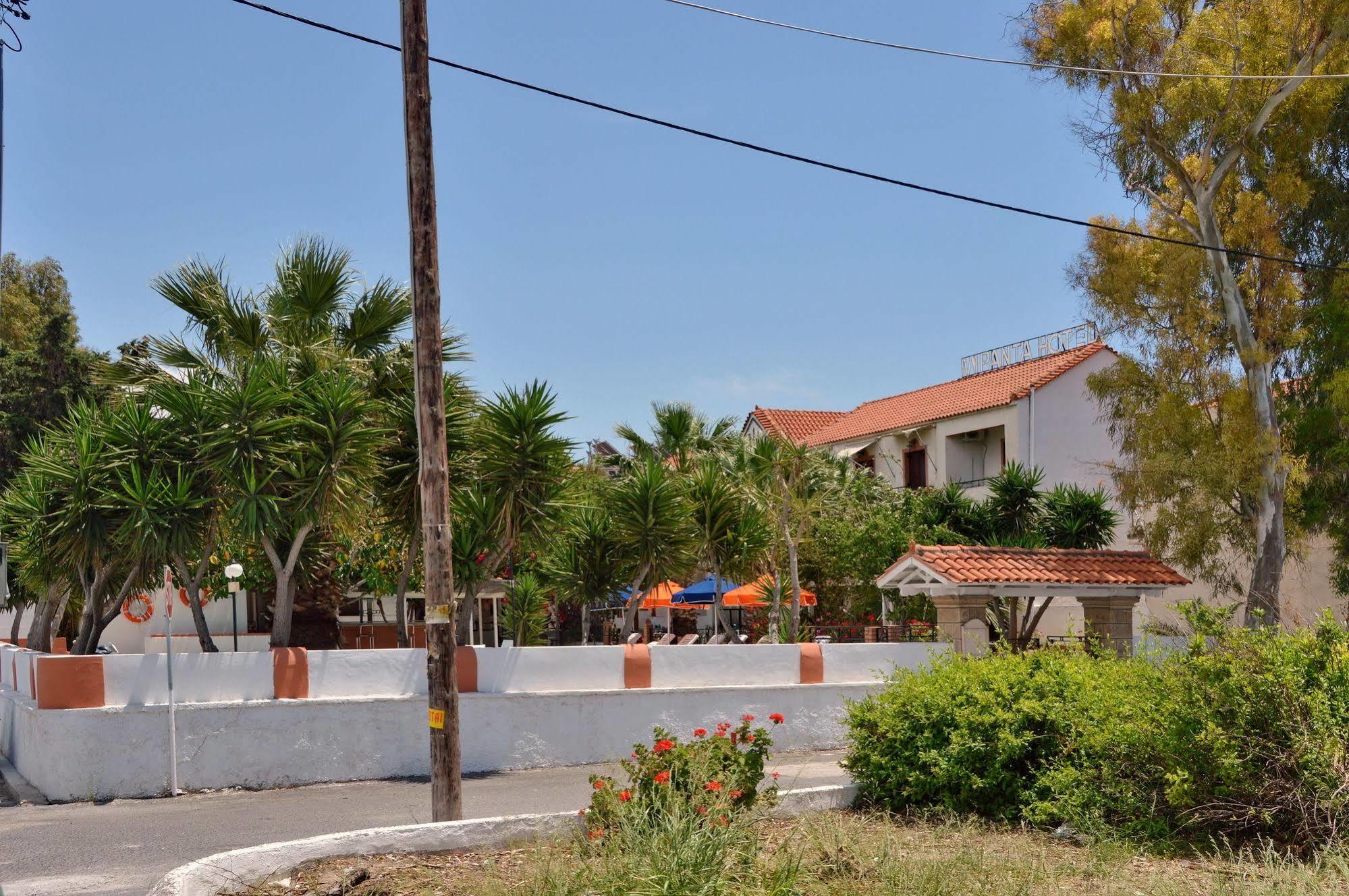 Miranta Hotel - Apartments & Studios Aegina エクステリア 写真
